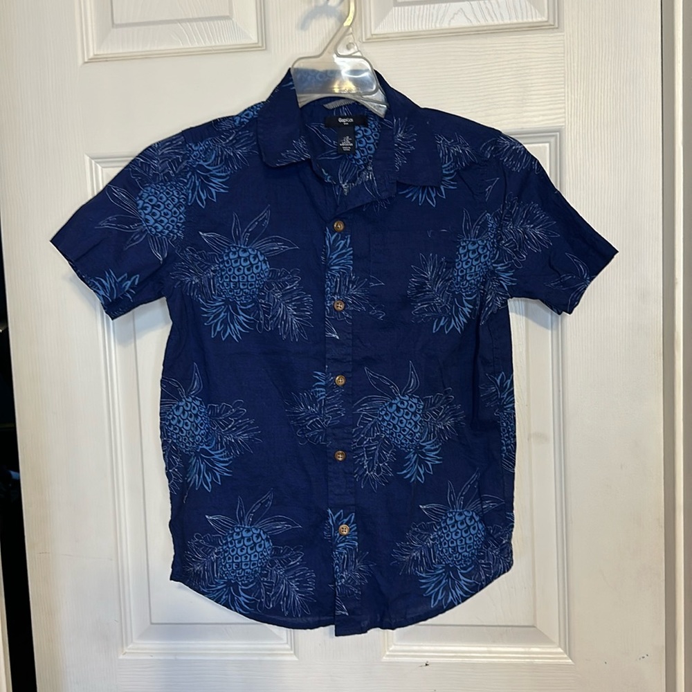 Kids Gap button down shirt